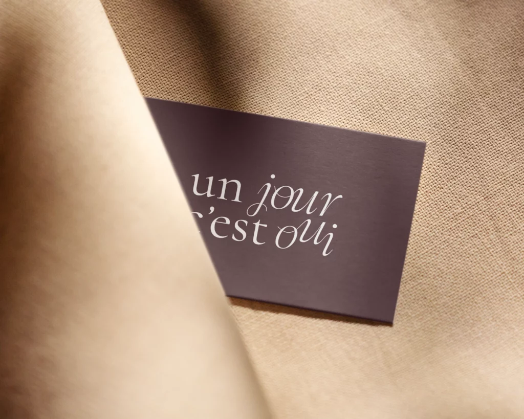 identité visuelle un jour c'est oui showroom mariage